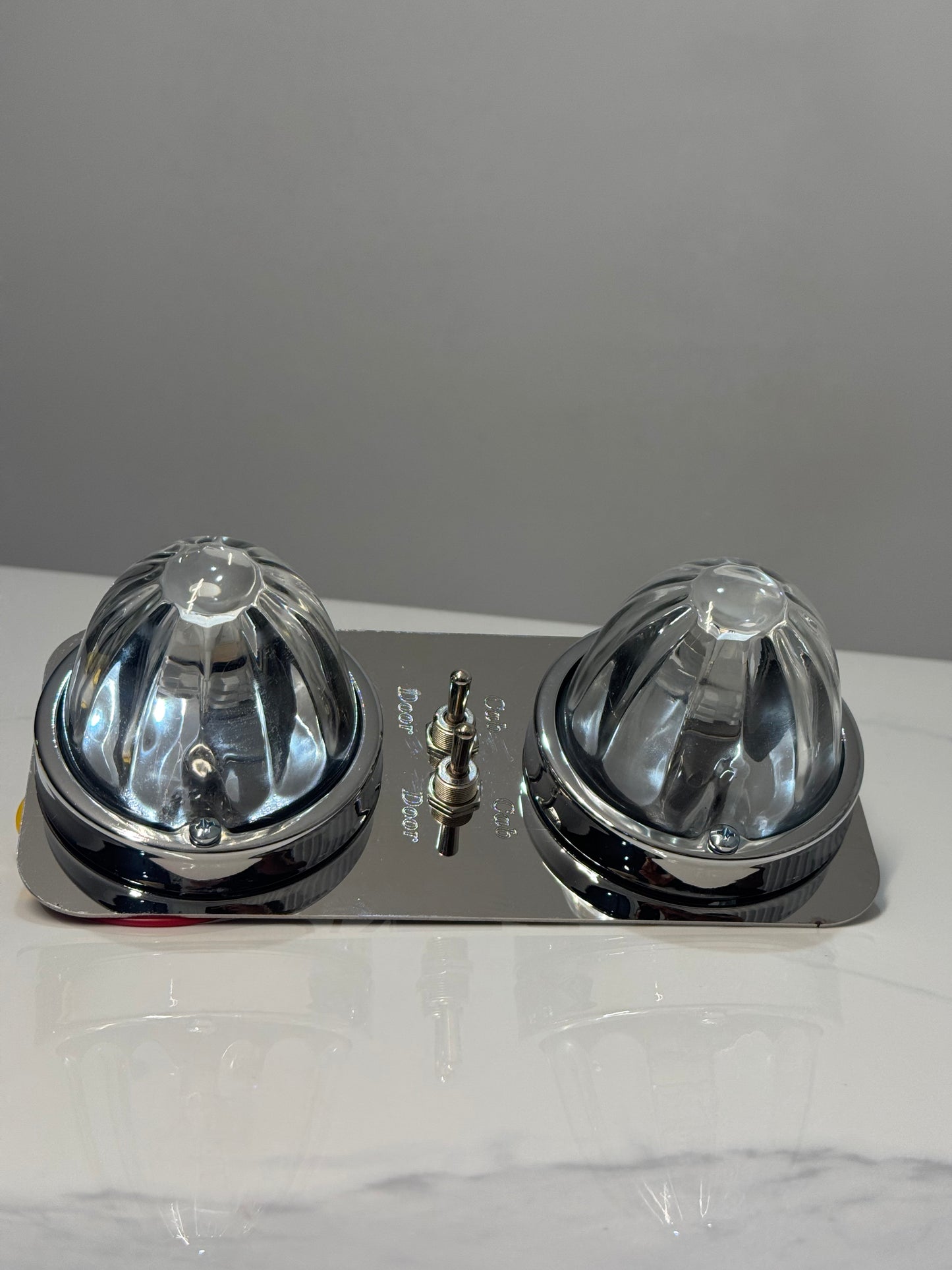 Kenworth Interior Glass Watermelon Kit (Factory replacement)