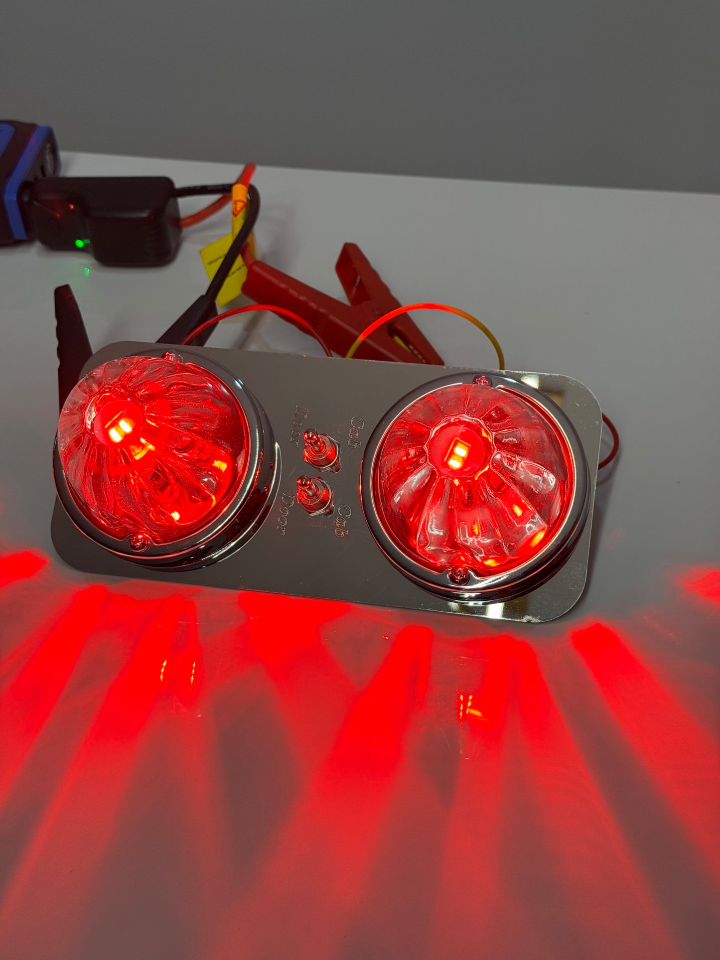 Kenworth Interior Glass Watermelon Kit (Factory replacement)