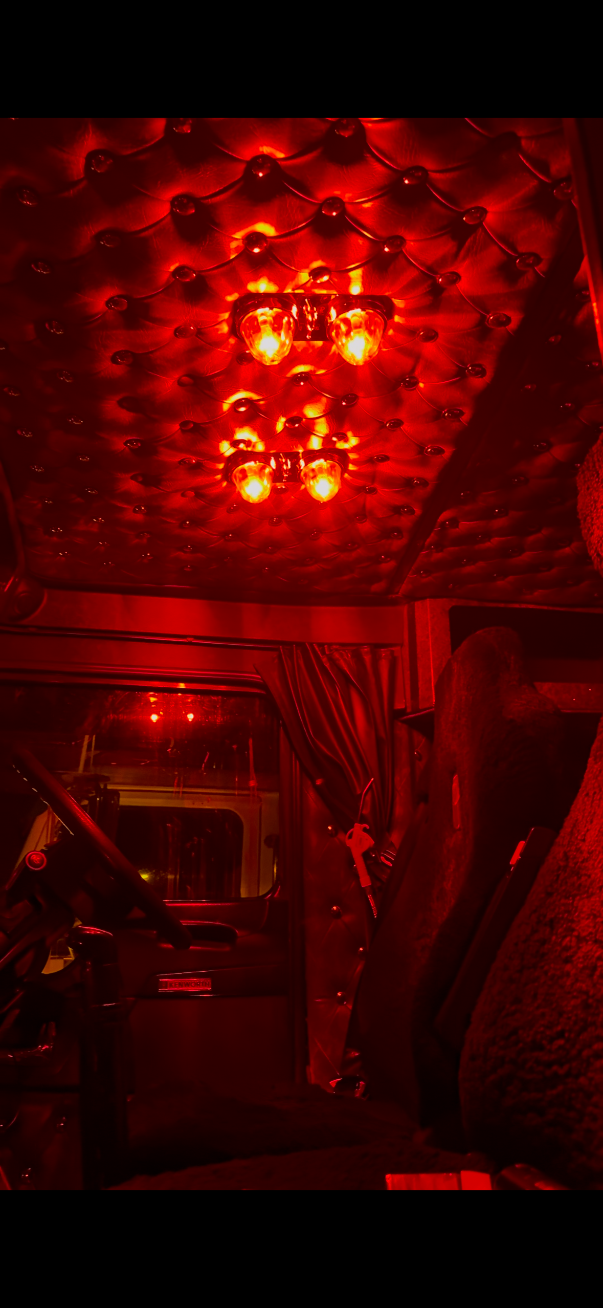 Kenworth Interior Glass Watermelon Kit (Factory replacement)